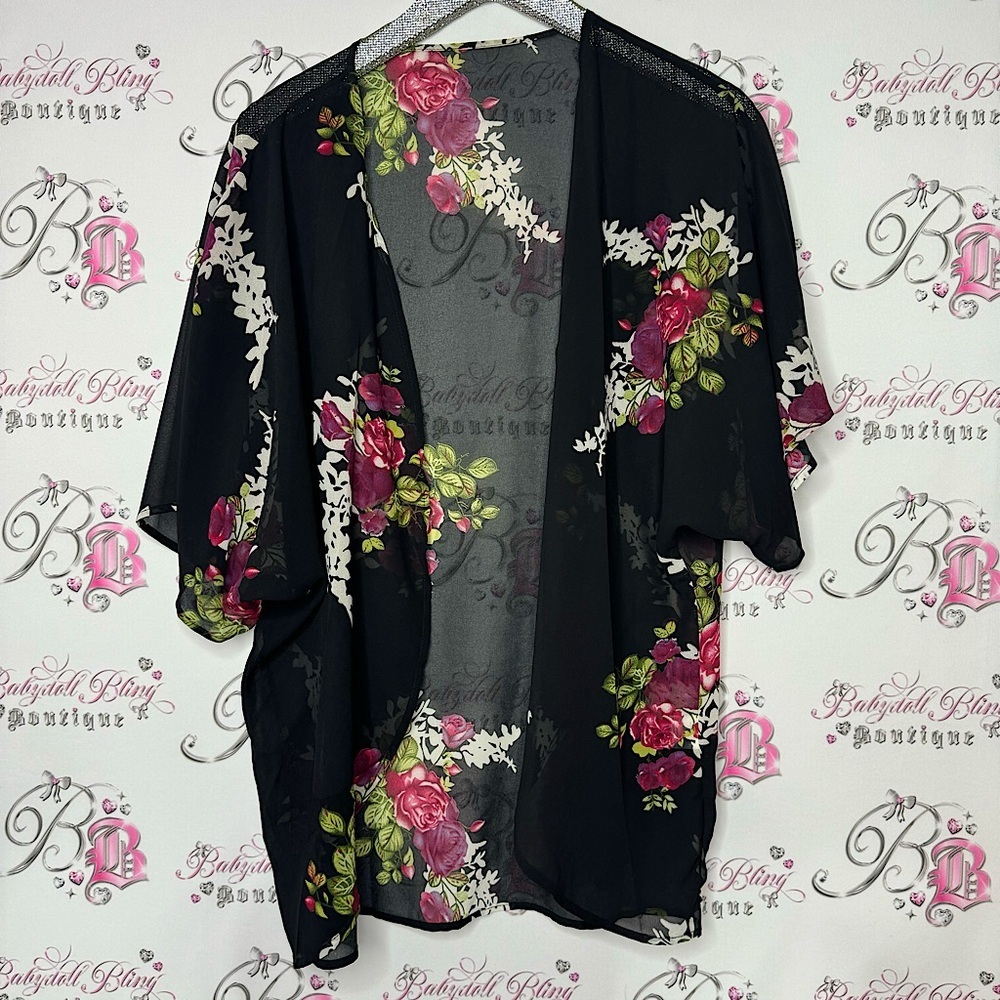 Floral cardigan sheer black pink red green flowers 💐 light weight kimono 👘